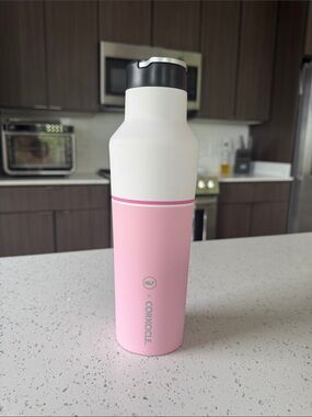 Corkcicle x Vineyard Vines Canteen Bottle